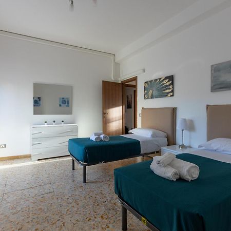 Pisa Quiet And Bright Flats With Balcony Lejlighed Eksteriør billede